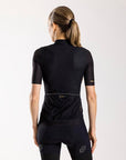 Women's Apex Gild Flyweight Jersey