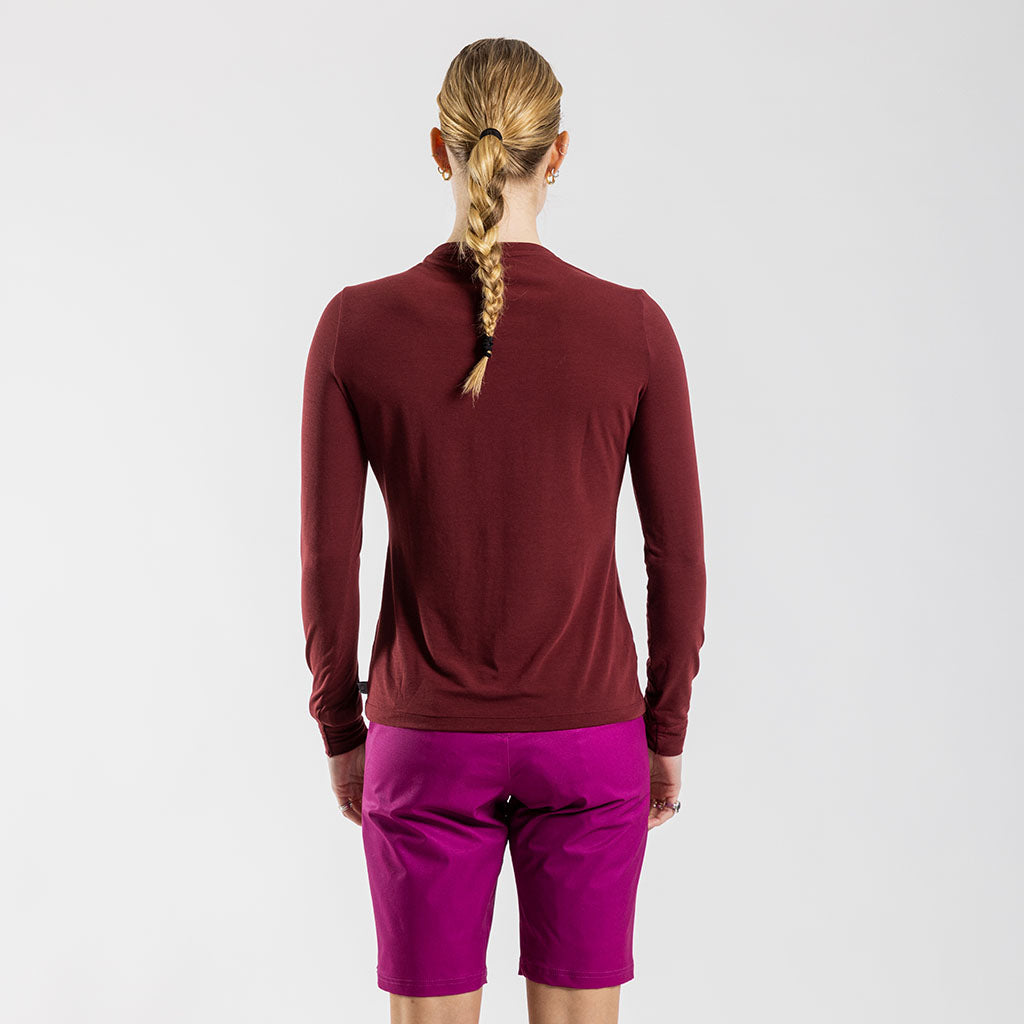Women's Long Sleeve Merino T Shirt (Bloodstone)