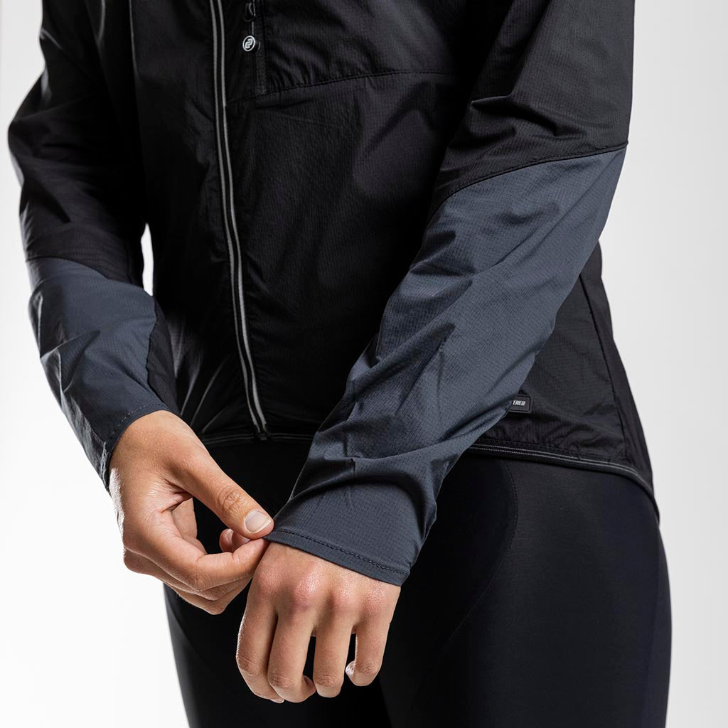 Women&#39;s Trovare Lightweight Gravel Jacket (Black)