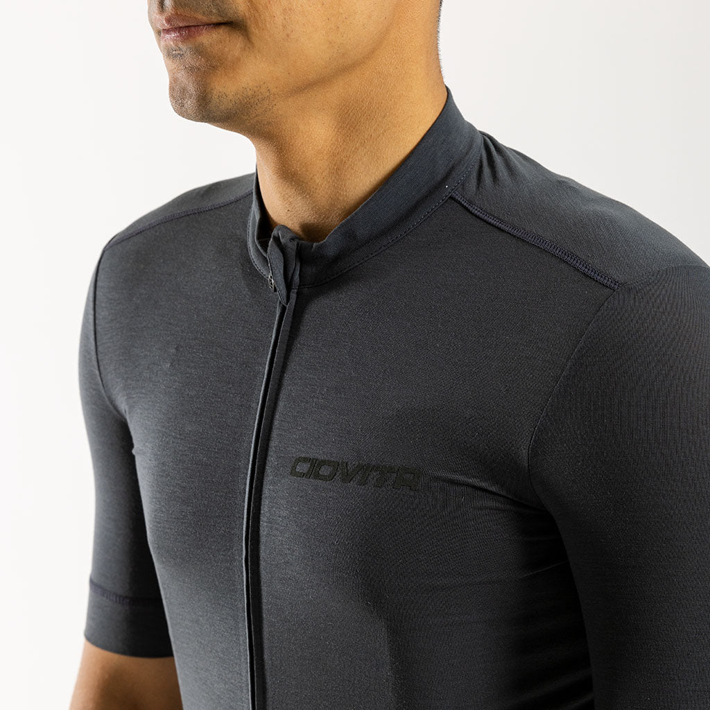 Men&#39;s Pecora Merino Cycling Jersey (Charcoal)