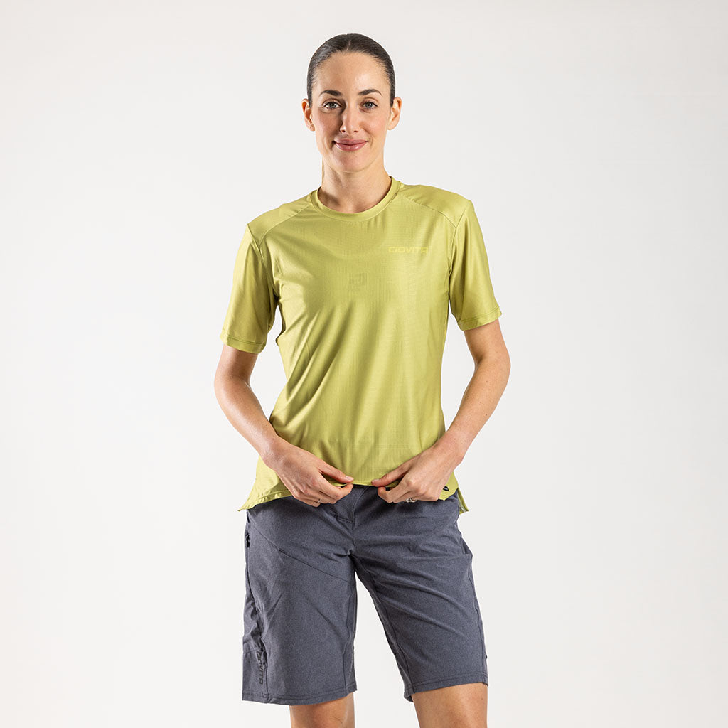 Women&#39;s Lightweight Short Sleeve Trail Tee (Pistachio)